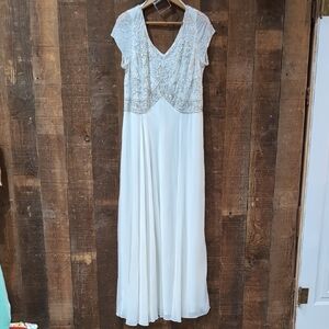 J Kara White and Silver Beaded Dress